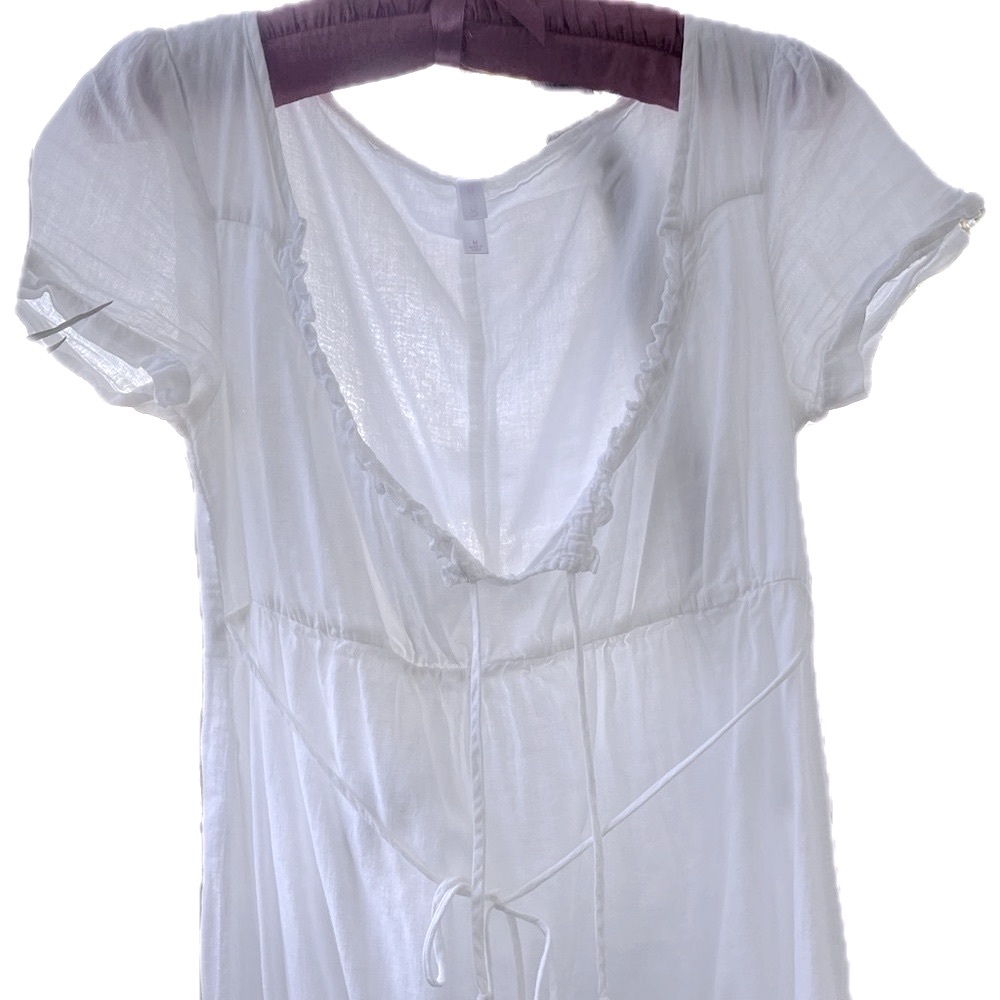 Pretty, feminine white summer dress